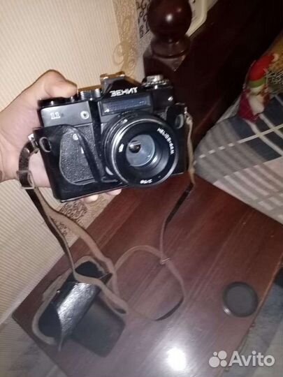 Плёночный фотоаппарат и фотоувеличитель СССР