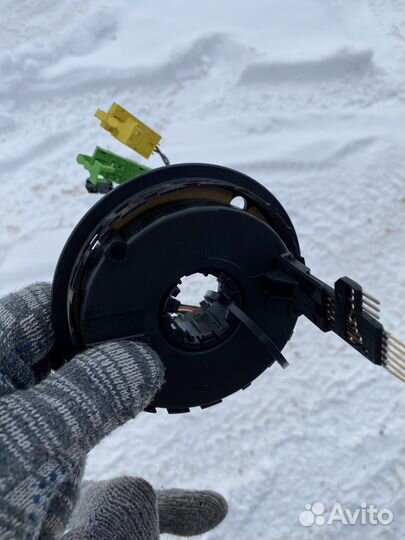 Под рулевой шлейф w211