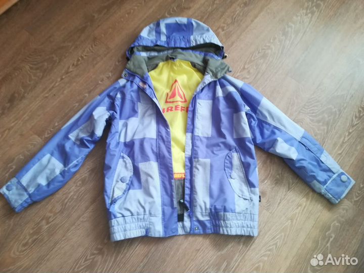 Куртка горнолыжная