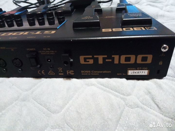 Гитарный процессор boss GT 100