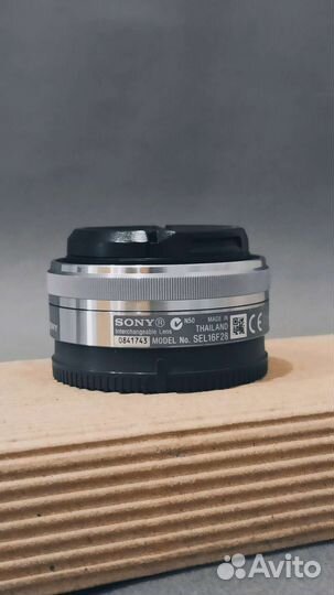 Объектив Sony 16mm f/2.8 E