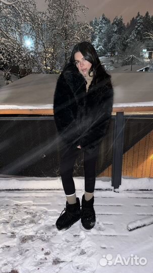 Шуба искуственная черная