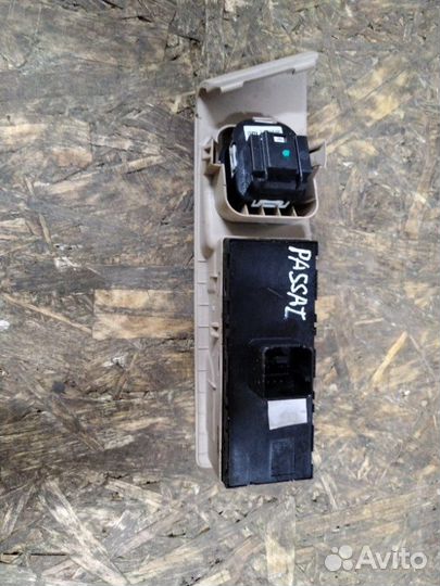 Блок управления стеклоподъемниками Volkswagen