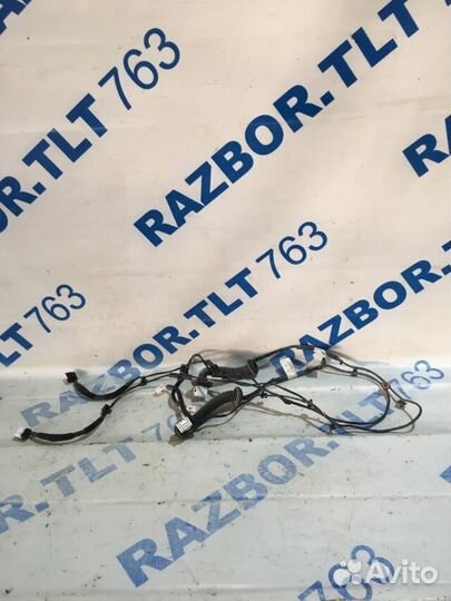 Проводка задней двери hyundai solaris 1 рест 1.4 м