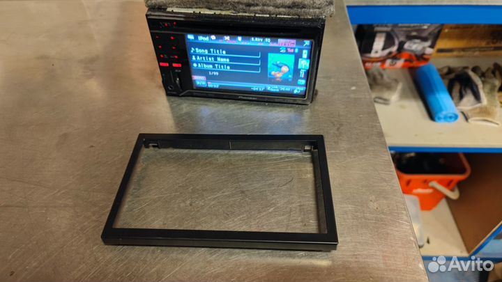 Автомагнитола Pioneer AVH-P3300BT