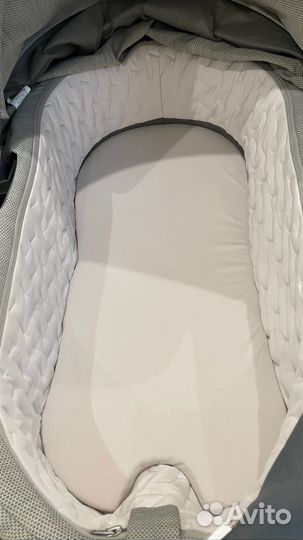 Коляска для новорожденных Stokke