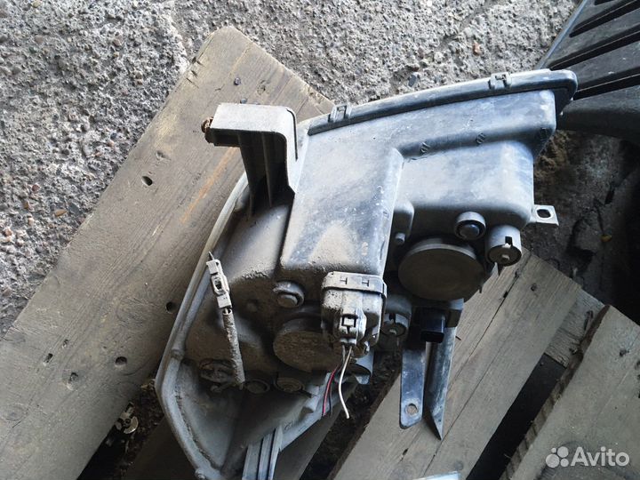 Фара правая Geely Mk Cross