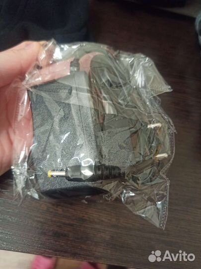 Адаптер зарядное устройство блок питания 5v 1A