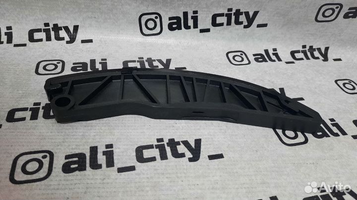 Успокоитель цепи правый Солярис Hyundai