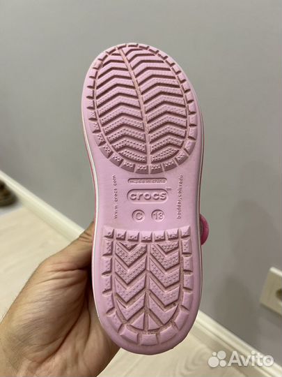 Сандалии розовые crocs c13