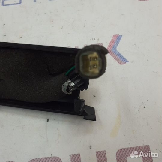 Крышка зеркала внутренняя левая ssangyong actyon