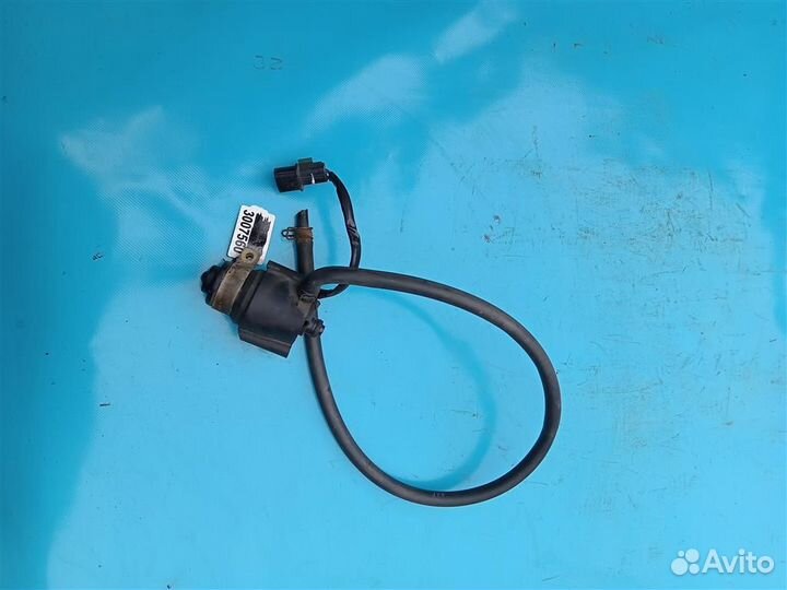 Мотор стеклоомывателя Mitsubishi Pajero /Montero