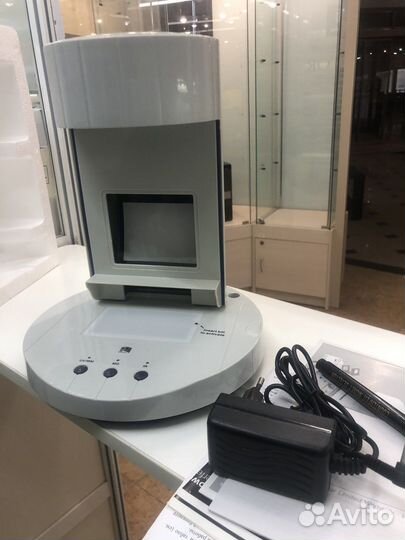 Детектор банкнот AccuBanker D200