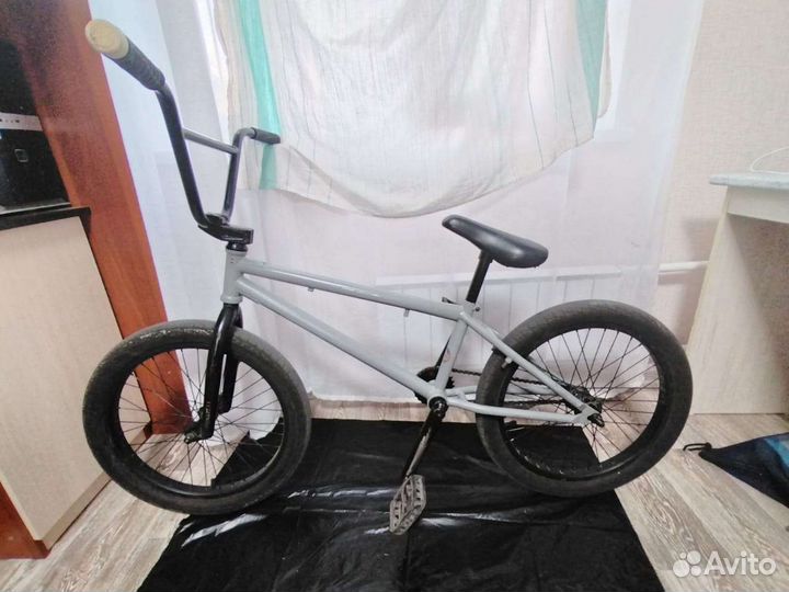 Велосипед bmx haro boulevard