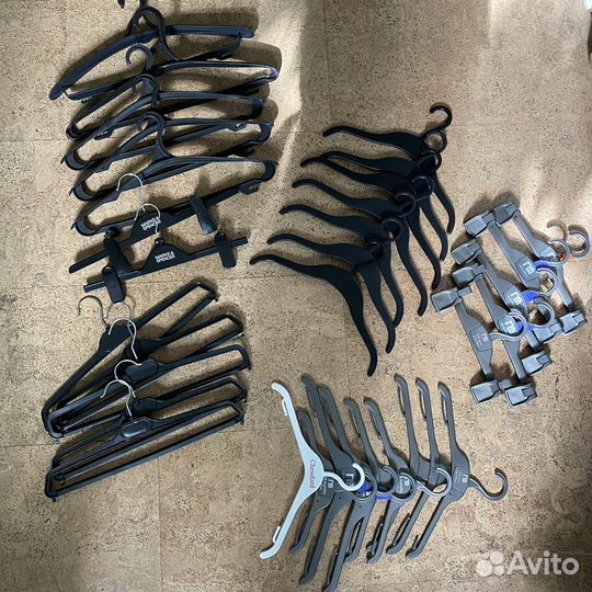 Плечики пластиковые