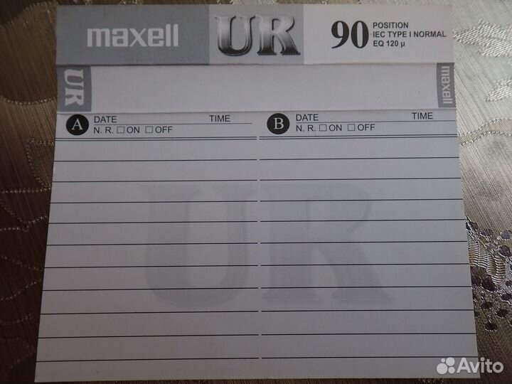 Аудиокассете Maxell UR 90