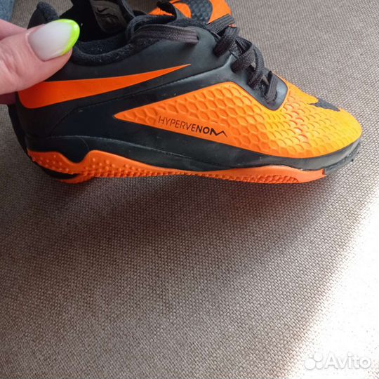 Бутсы nike hypervenom