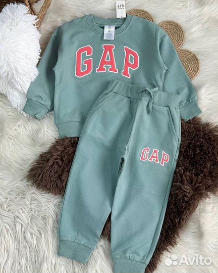 Детский костюм GAP