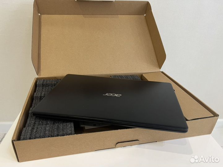 Шустрый ноутбук acer ryzen 7/10Gb/SSD nvme 500Gb