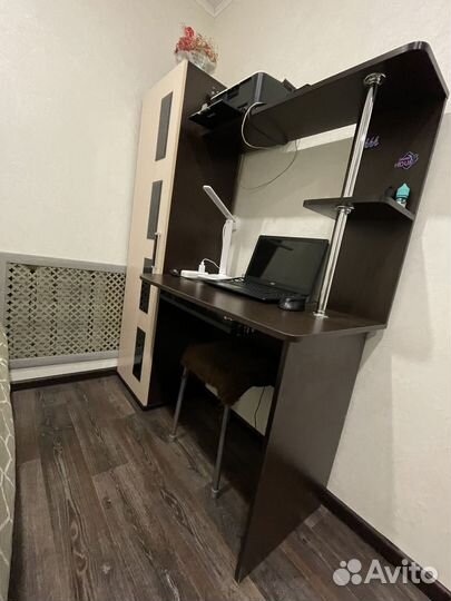 Письменный стол