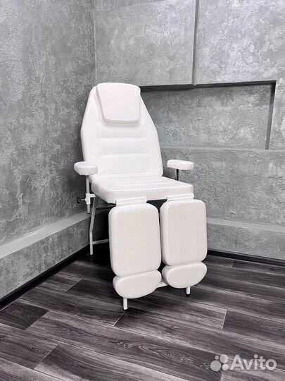 Педикюрное кресло