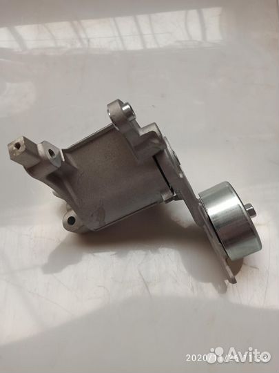 Натяжитель ремня Toyota Hilux abtto1005