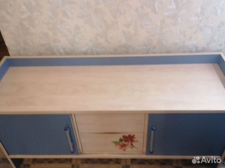 Тумба стеллаж