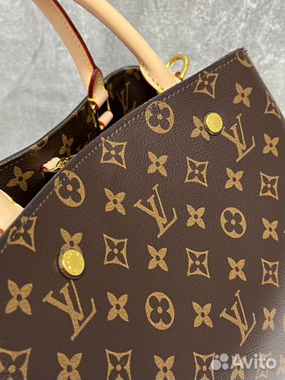 Сумка Louis Vuitton Женская