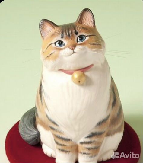 Фигурки жиаотный (котиков)