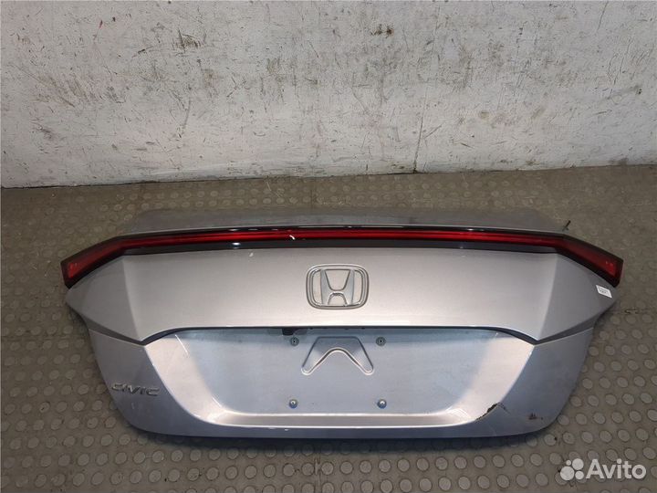 Крышка багажника Honda Civic 2015, 2019