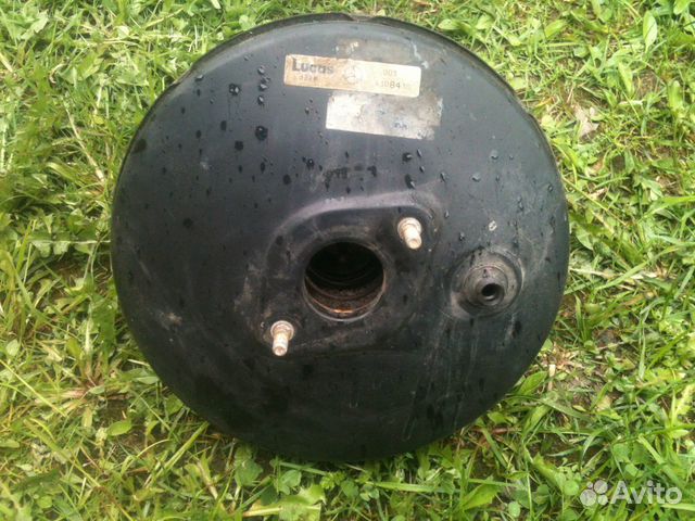 Мерседес 124 Вакуумный усилитель