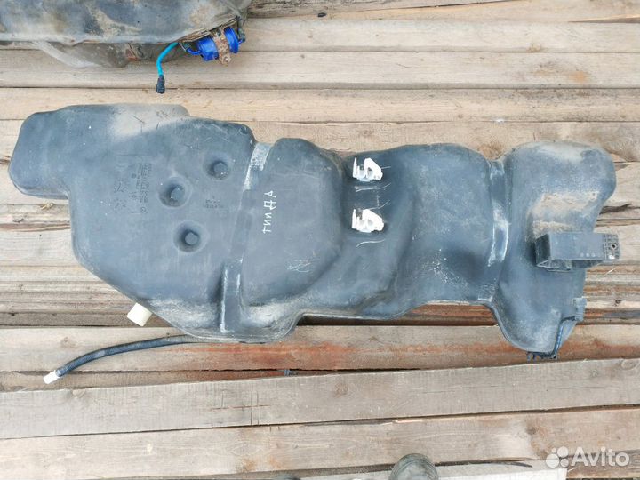 Бензобак Ниссан Тиида