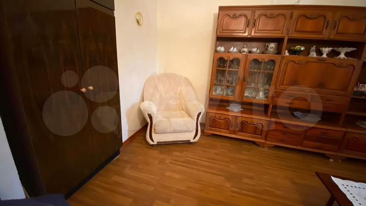 3-к. квартира, 76 м², 2/3 эт.