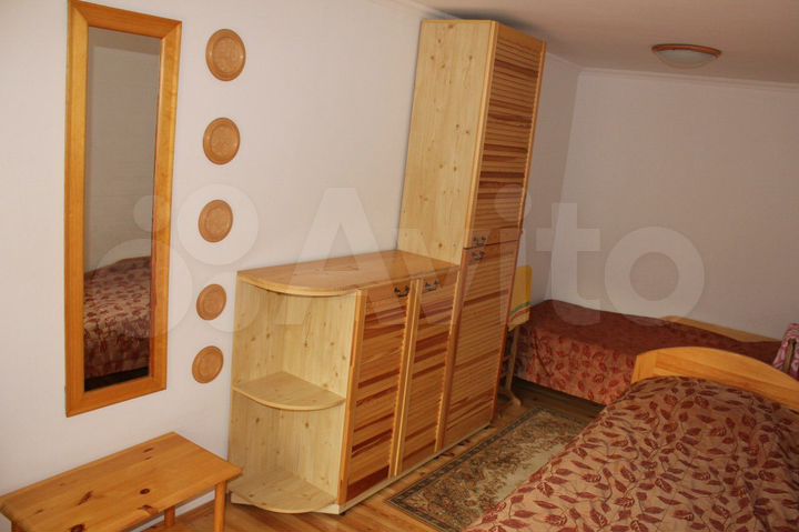 Комната 11 м² в 2-к., 2/3 эт.