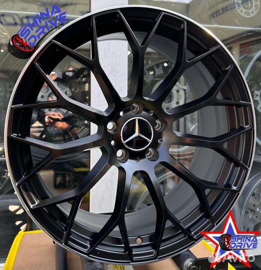 Диски Mercedes R18 5x112 Black Matt Lip одношир