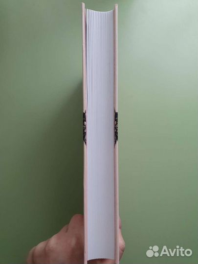 Продам книгу Кейт Мортон