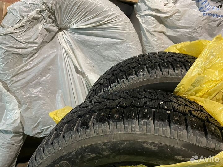 Yokohama Ice Guard F700Z 205/60 R16