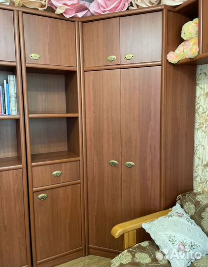 Стенка (шкафы)