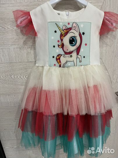 Нарядное платье