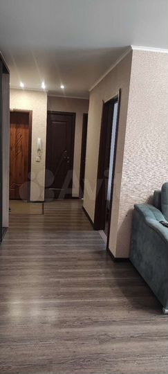 3-к. квартира, 61 м², 3/5 эт.