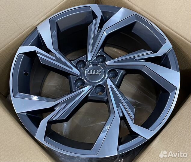 Новые диски R18 Audi A3 A4 A6 Q3 Q5