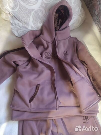 Спортивный костюм