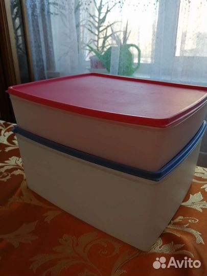 Посуда контейнера тапервер