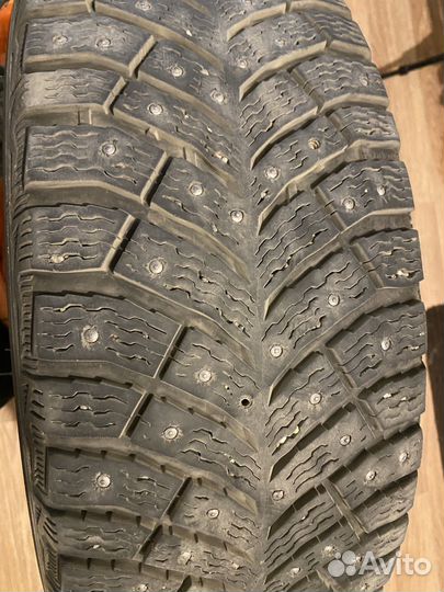 Michelin X-Ice North 4 195/65 R15 95T