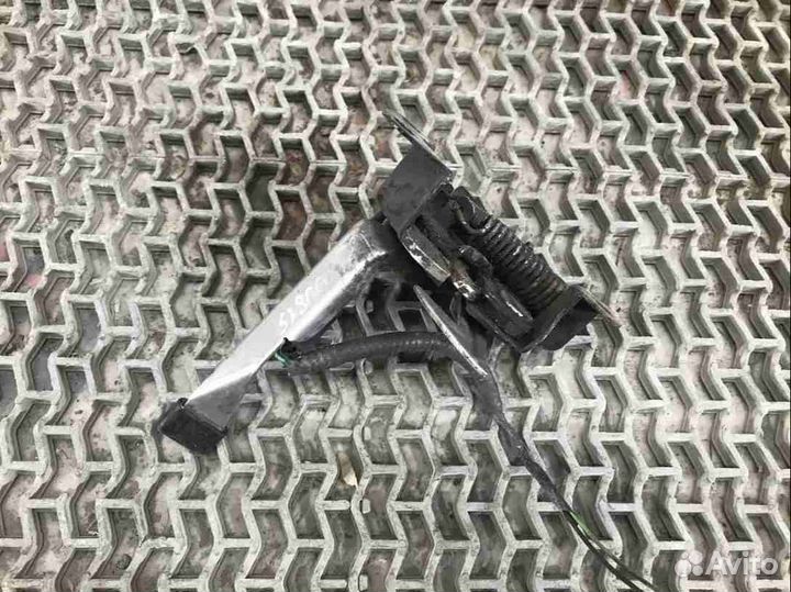 Замок капота Honda Civic