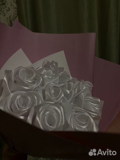 Букеты из атласных лент