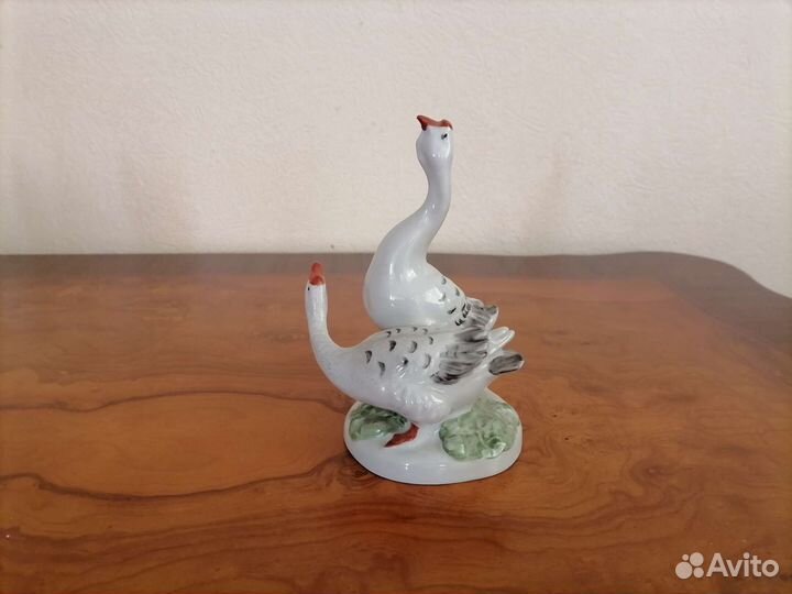 Фарфоровые статуэтки