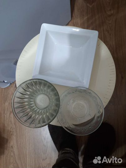 Посуда разная, кастрюля,кружки, ложки, чайник