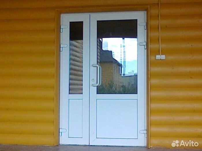 Пластиковые двери на заказ