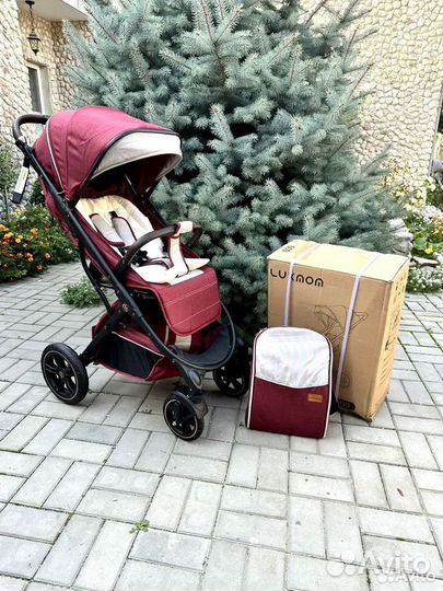 Прогулочная коляска новая